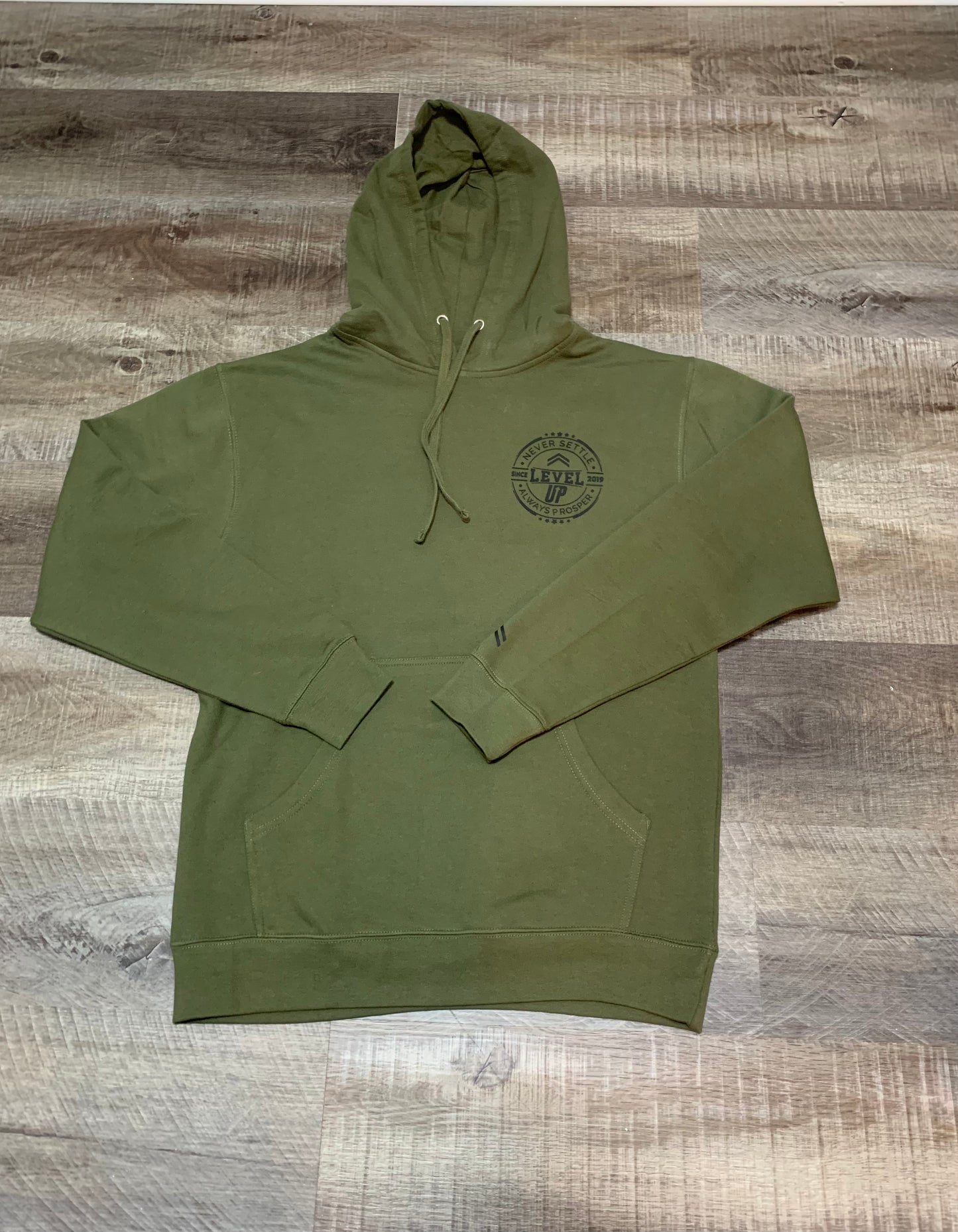 Level Up logo hoodie army green